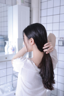 回廊亭剧情介绍